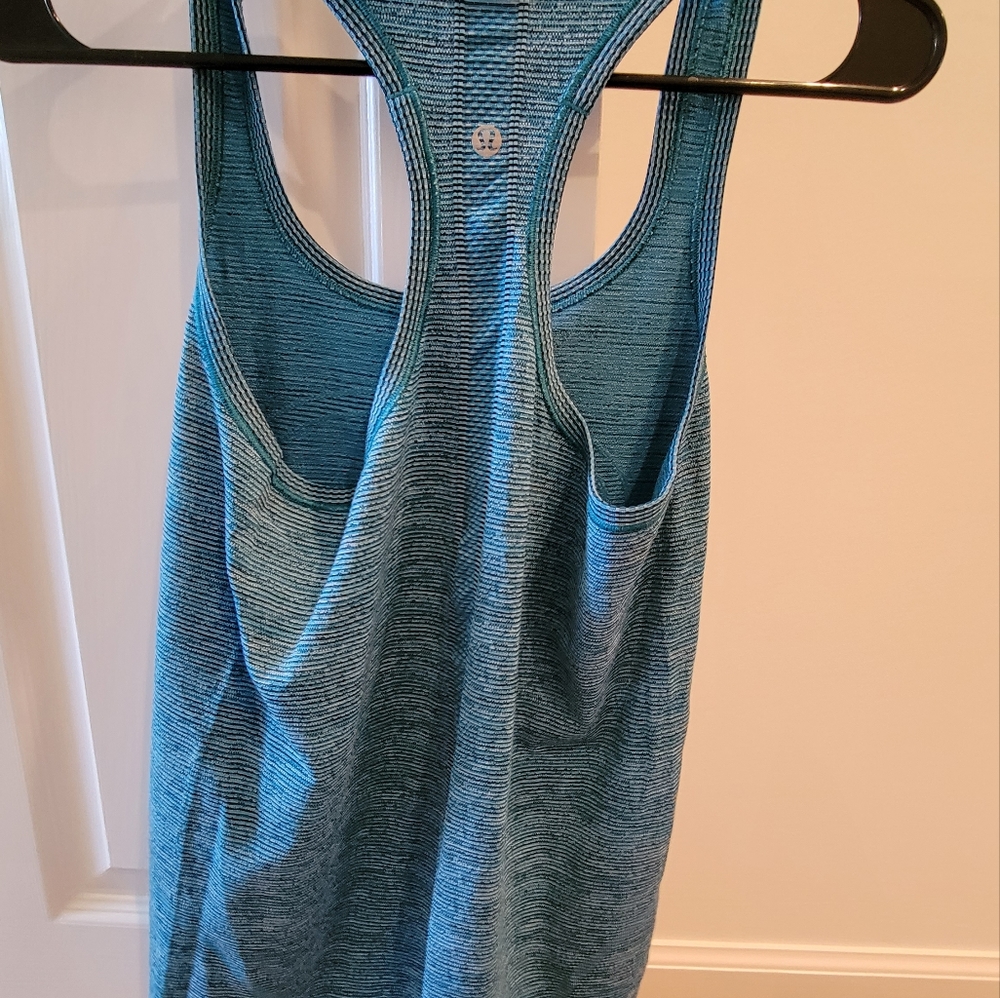 Tank Top - Picture 3 of 4